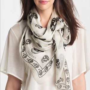 Alexander McQueen classic white black silk scarf